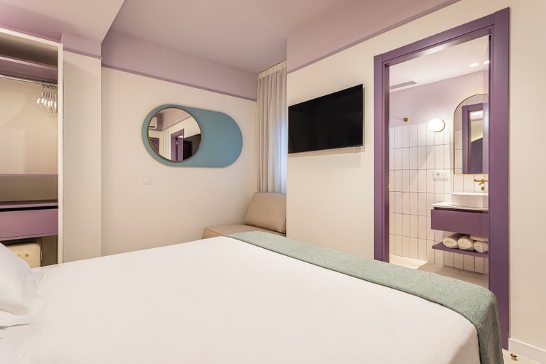 Bedroom 5, Blue Malva, Valencia