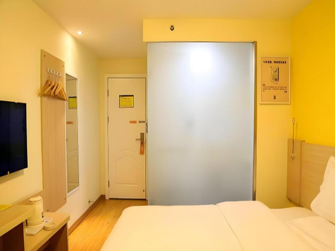 Bedroom 2, 7 Days Inn Datong Railway Station, Datong