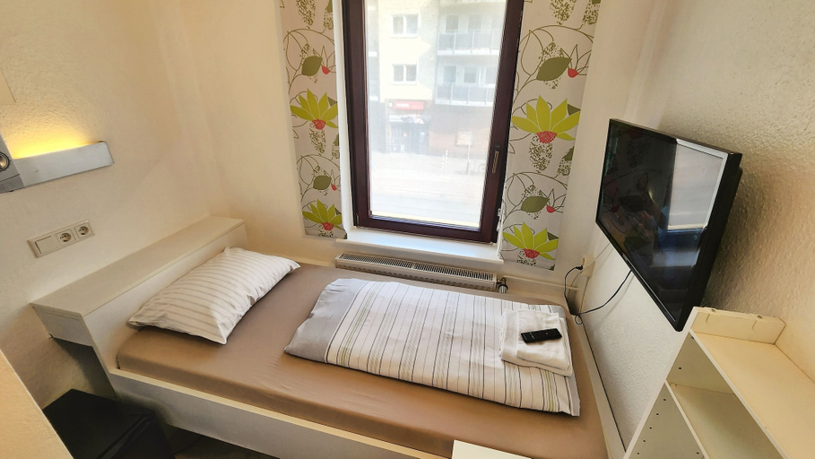 Bedroom 4, Aparthotel Marion Weber, Bremen