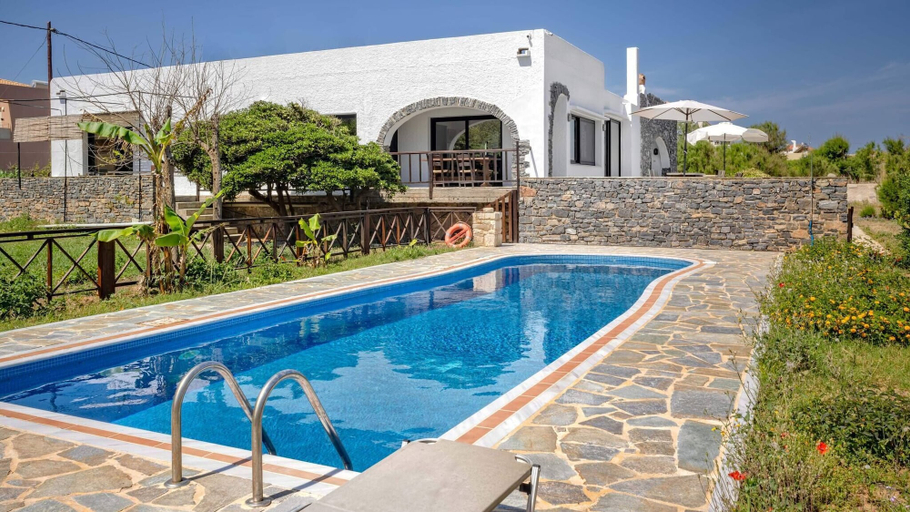 Others 3, Platanias Beachfront Villa Elsa-90m To Main Square, Crete