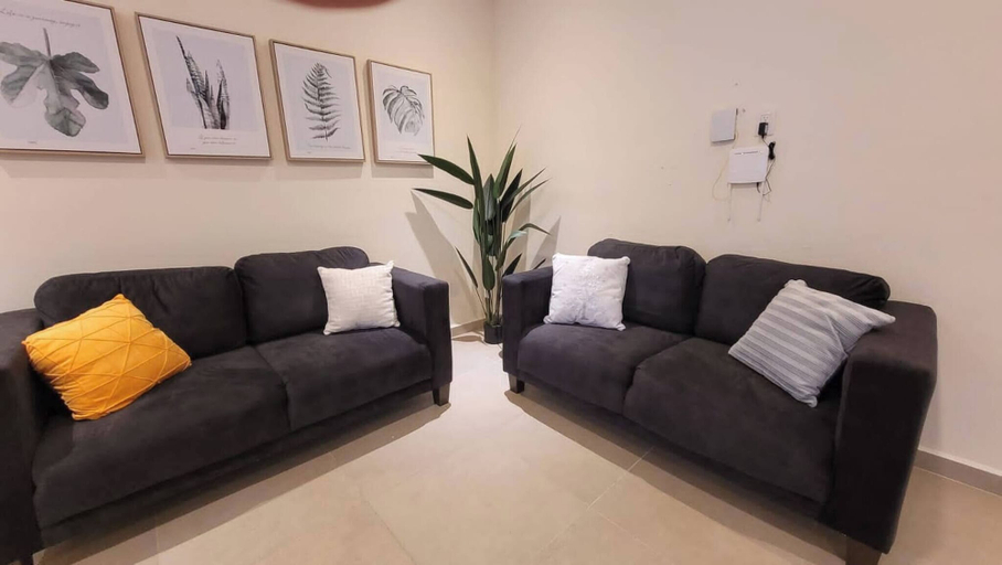 Living room, Luxury & Spacious Apartmen in PdC 3km From Beach, Cozumel
