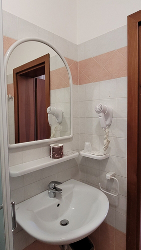 Bathroom 4, Hotel Montepiana, Venezia