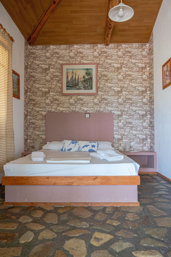 Bedroom 2, Beautiful house located on a hill, with a spectacular sea view, North Aegean
