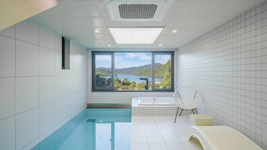 Bathroom, Gapyeong Dion Pool Villa Pension, Gapyeong