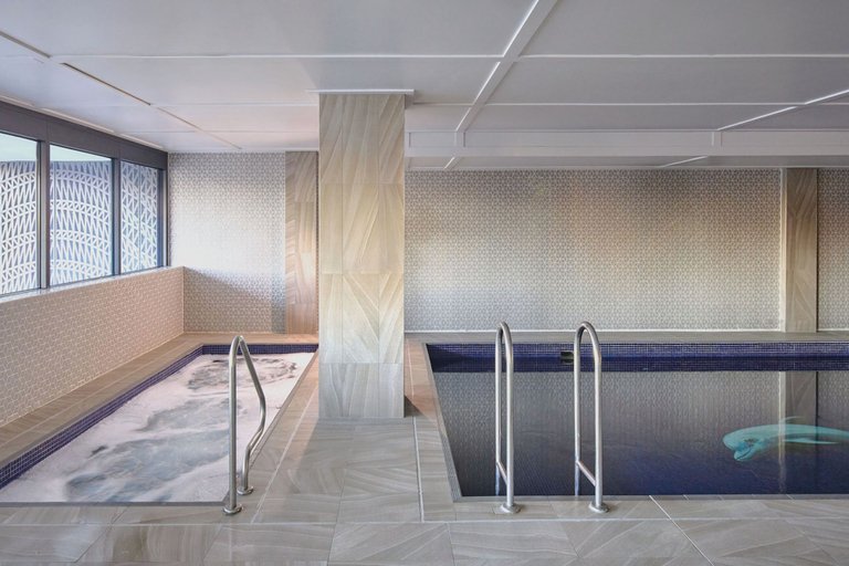 Sport & Beauty 2, Meriton Suites North Sydney, Sydney