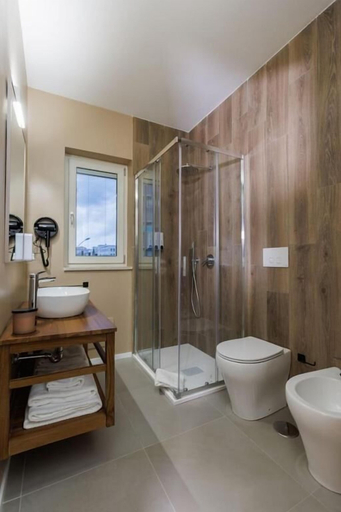 Bathroom 4, ZENIT APPARTAMENTI & SPA, Terni