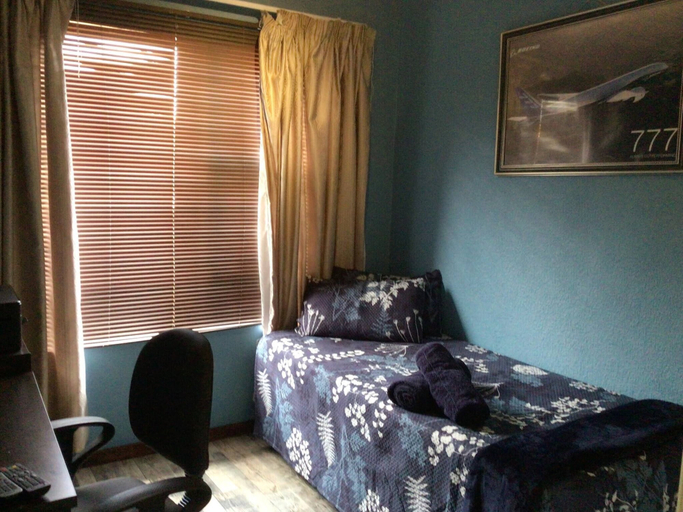 Room 3, Private Secure House in Alberton, Ekurhuleni