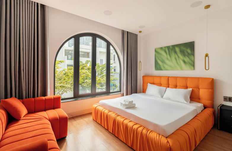 Room 4, Garden Oasis Pool Villa with 10 Bedrooms, District 2
