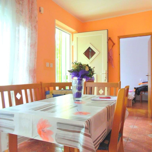 Dining 5, Floral Apartments Yazzy 1, Novalja