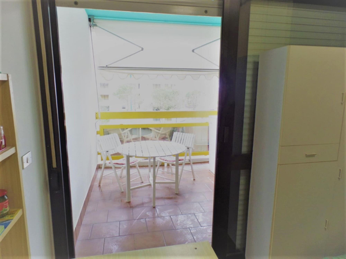 Interior 4, Cozy sea View Studio With Terrace, Venezia