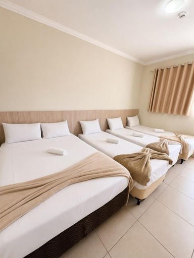Bedroom 5, Glória Hotel, Olímpia