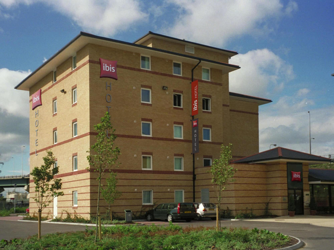 Exterior & Views 2, ibis London Thurrock M25, Thurrock