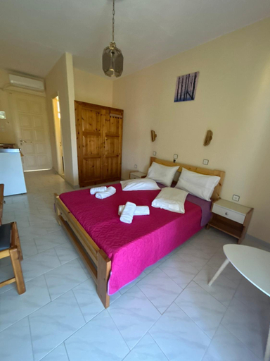 Bedroom 4, LEFKADIOS HERN studios, Ionian Islands