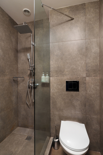 Bathroom 4, Elysium Gallery Hotel, Yerevan