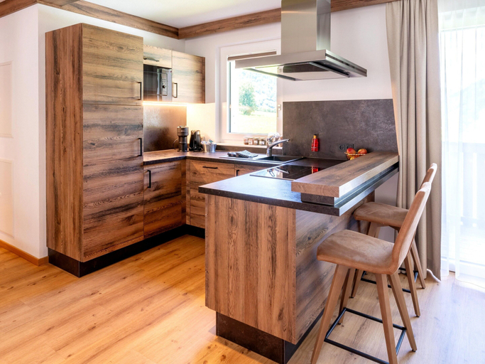 Private kitchen, Rauris Penthouse With Sauna, Zell am See