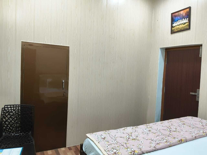 Room 5, Amrit Niwas, Faizabad