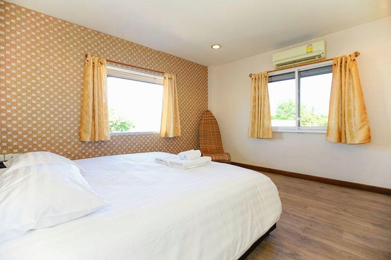 Bedroom 2, Parasol Inn Hotel Chiang Mai, Muang Chiang Mai