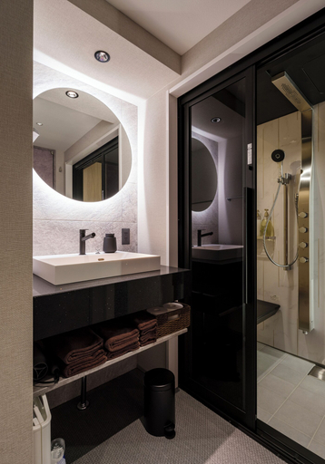 Bathroom 4, Villa Tokyo Season Ryogoku, Sumida