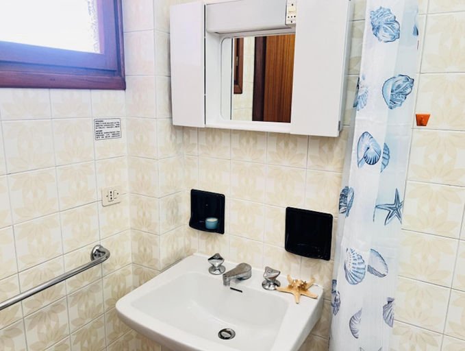 Bathroom 3, Seafront Residence With Terrace, Venezia
