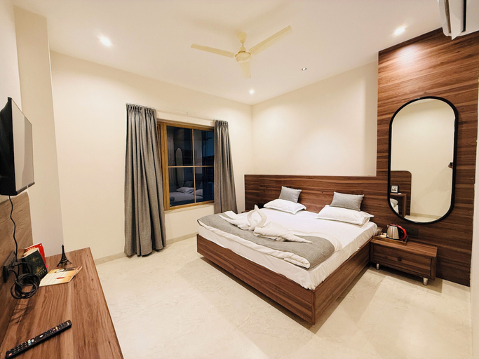 Room 4, Mangala HomeStay, Ujjain
