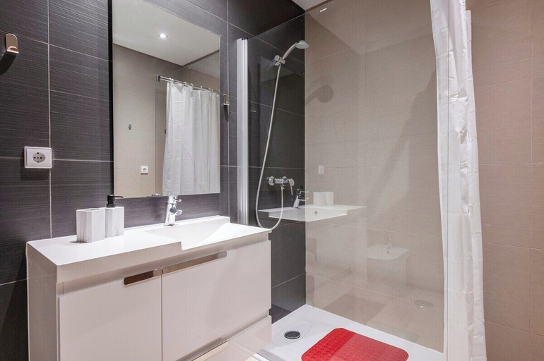 Bathroom 3, Cavalo Preto Premium Stays, Loulé