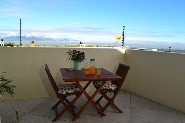 Balcony, Accessible City Retreat With Stunning Views and Pool Access, City of Cape Town