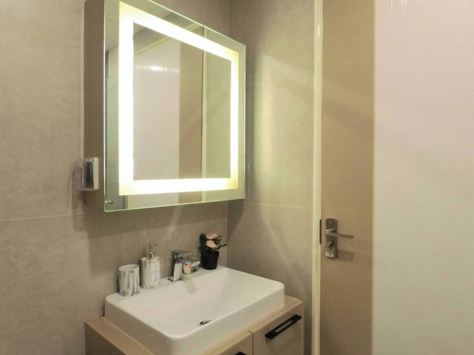 Bathroom 2, Silk Ao Nang Condominium, Mueang Krabi