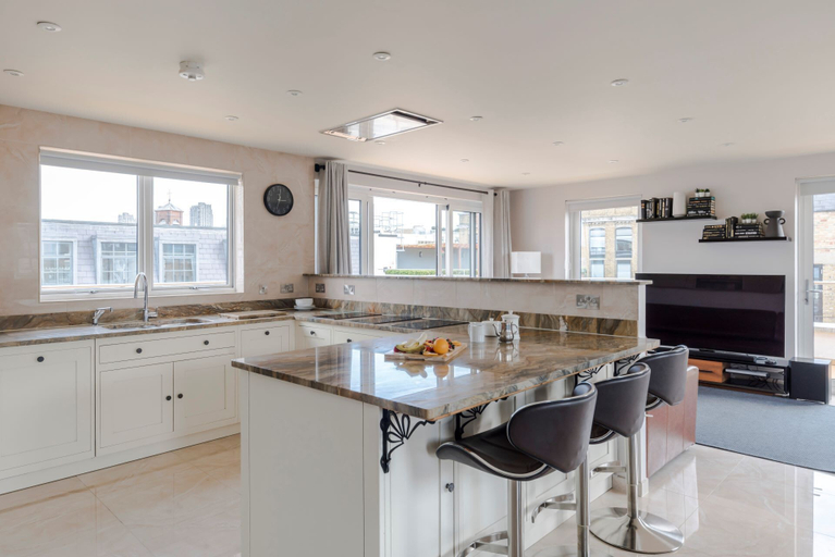 Private kitchen 4, The Eyre Suite Penthouse - Farringdon - by Frankie, London
