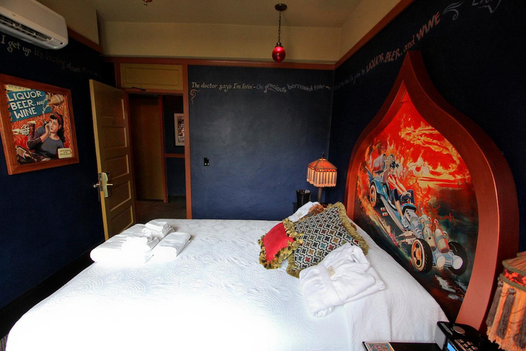 Bedroom 3, McMenamins Crystal Hotel, Multnomah