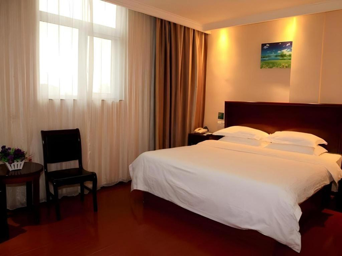 Bedroom 3, GreenTree Inn Jining Jiaxiang County Jianshe South Road Express Hotel, Jining