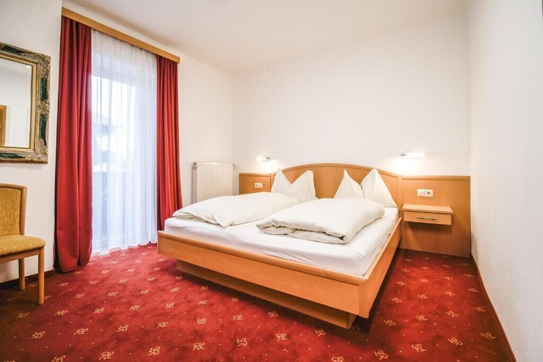 Bedroom 2, Landhaus Gretl, Klagenfurt Land