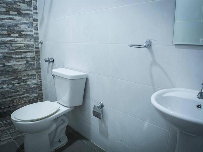 Bathroom 2, Room-malecon Cozy - Premium Plus 19, Distrito Nacional