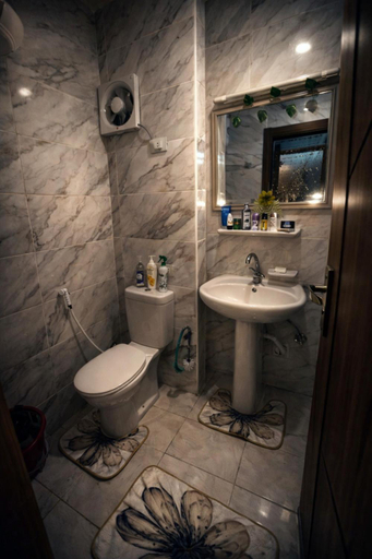 Bathroom, Tiba Golden, Al-Ghurdaqah