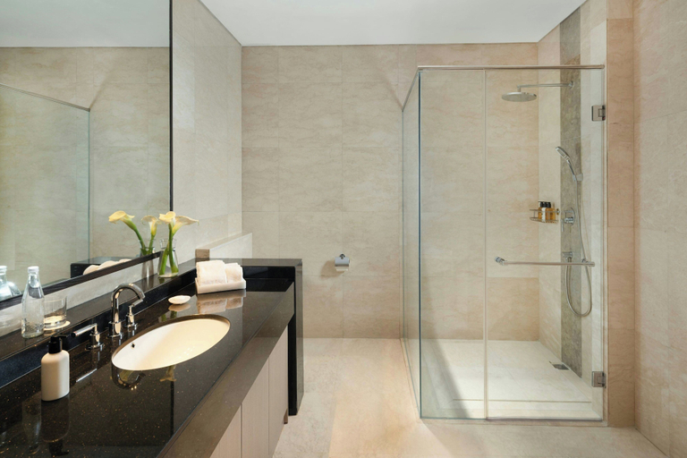 bathroom 7