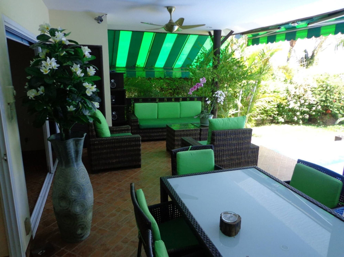 Dining room 2, Beachfront Oasis With Private Pool and Jacuzzi on Samui's Bang Por Beach, Ko Samui