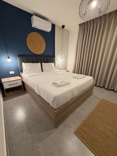 Room 4, JRE Aboun Rooftop 2bedroom Kh&sh, Amman