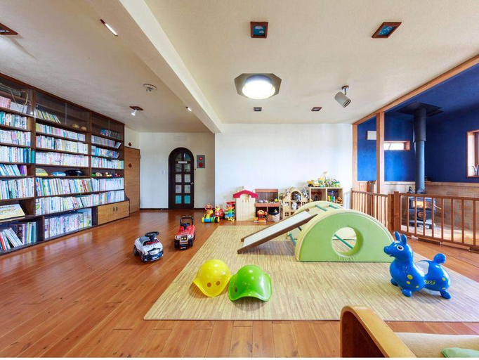 Others 3, Kids Pension Maple, Hokuto