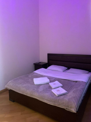 Bedroom 2, Tegh Hotel