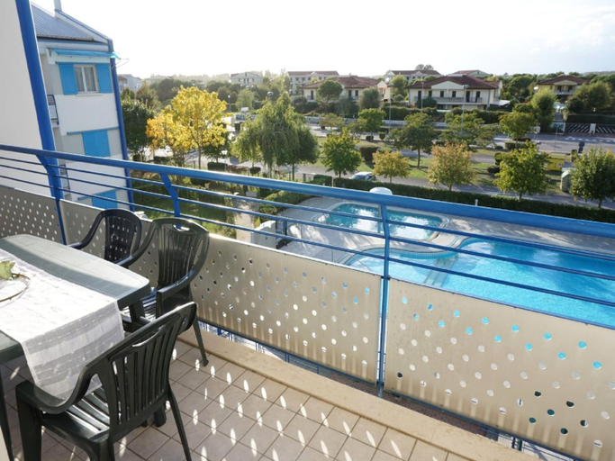 Balcony/terrace 3, Seaview Caorle Apartment with Pool, Venezia