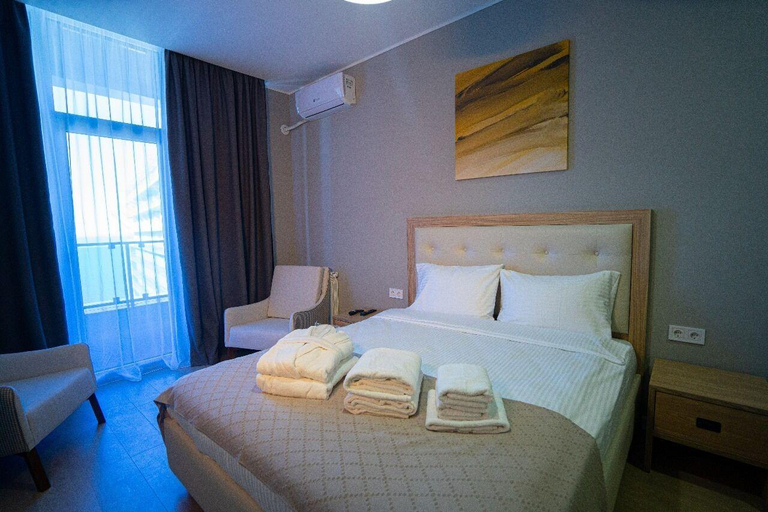 Bedroom 2, Komunna Luxe, Batumi
