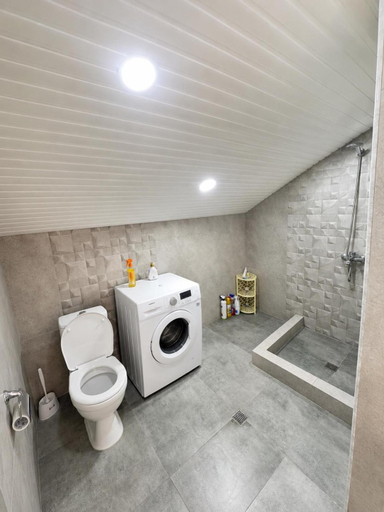 Bathroom 3, Chkalovka Guest House With Sevan View