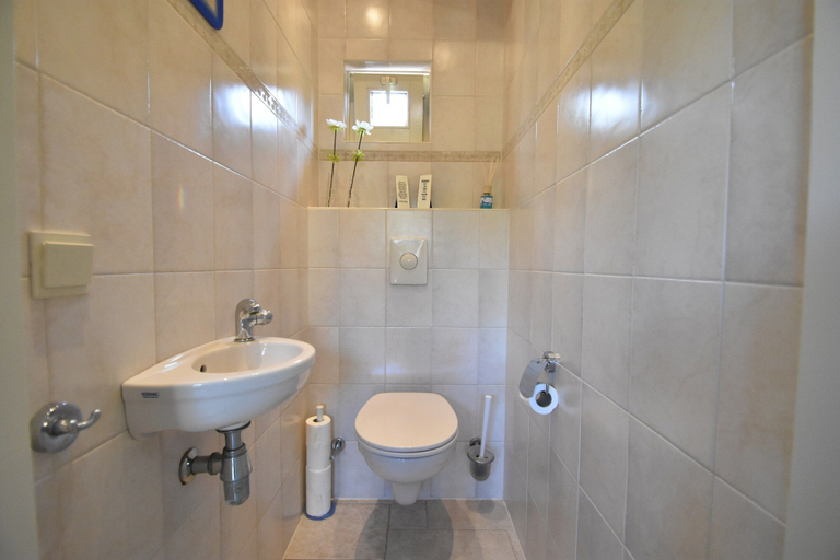 Bathroom 3, Villa in Bruinisse near Grevelingenmeer, Schouwen-Duiveland