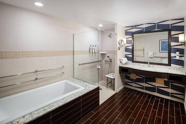 Bathroom 5, Hilton Garden Inn Seattle Downtown, Seattle