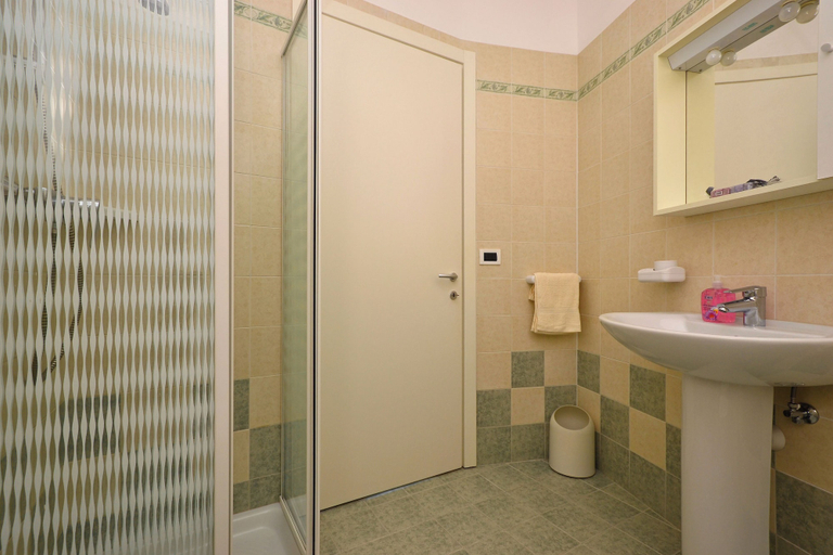 Bathroom 2, Ideal and Equipped Flat Near the Centre, Udine