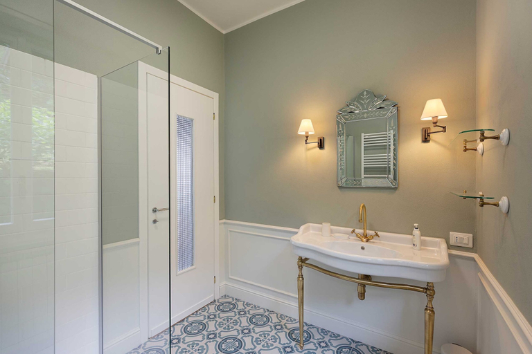Bathroom 2, Charming Home With Stunning Lake Views, Verbano-Cusio-Ossola