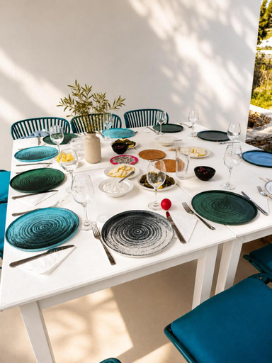 Food & Drinks 5, Flaros Village, South Aegean