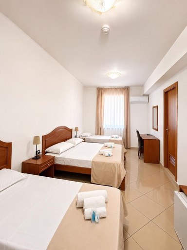 Bedroom 3, Hotel Futuro, Caserta
