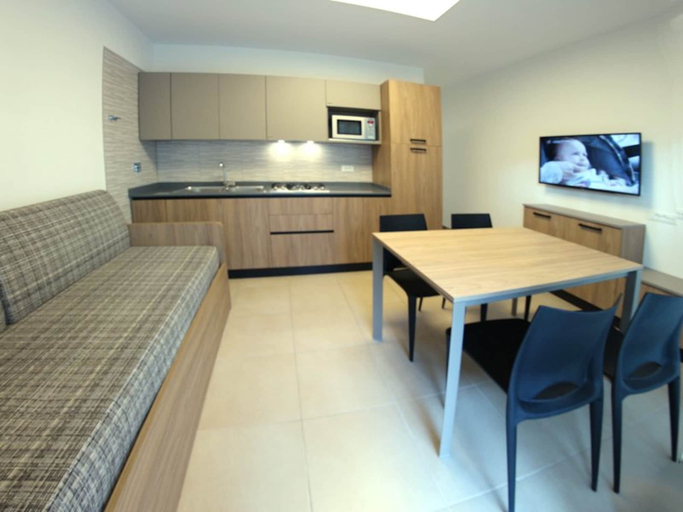 Room amenity, Enjoy a Private Gazebo in the Garden, Udine