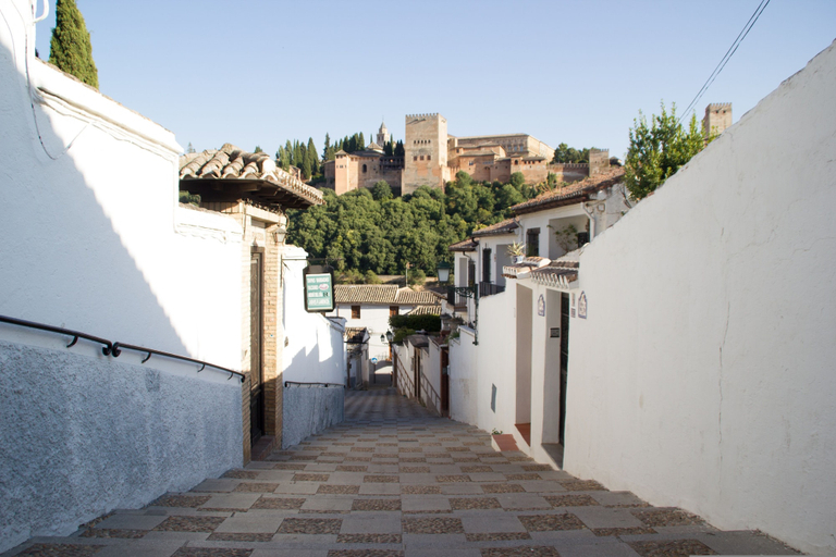 Exterior 2, Comfort and Beauty With Parking Space Included, Granada