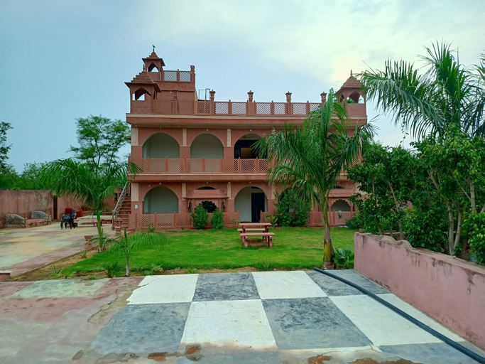 Garden, Room-janardan Resort Pushkar Rajasthan, Nagaur